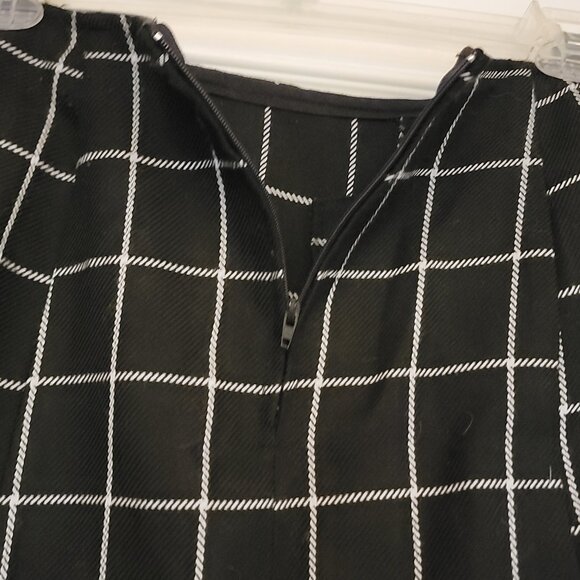 Lip Service School Girl Skirt - Picture 7 of 7